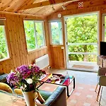 Treeside Woodhouse