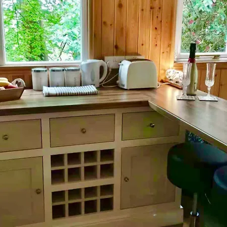 Treeside Woodhouse Chalet