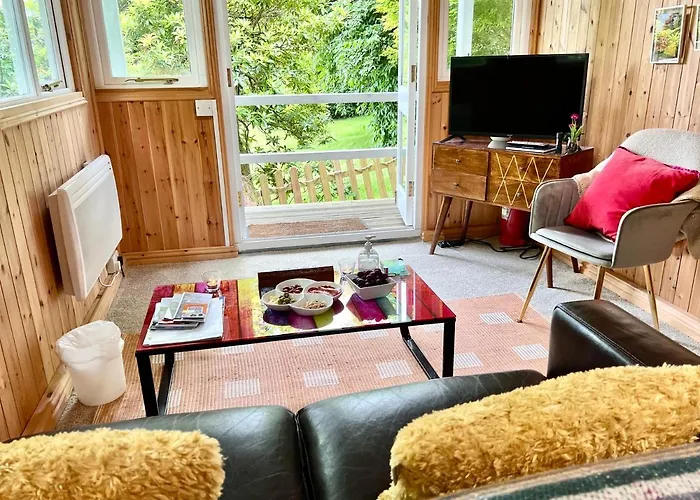 Treeside Woodhouse Dağ evi