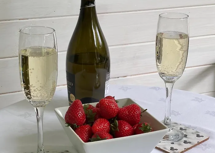 Treeside Woodhouse Dağ evi *