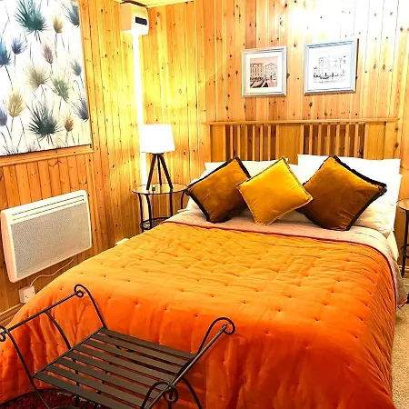 בקתה Treeside Woodhouse